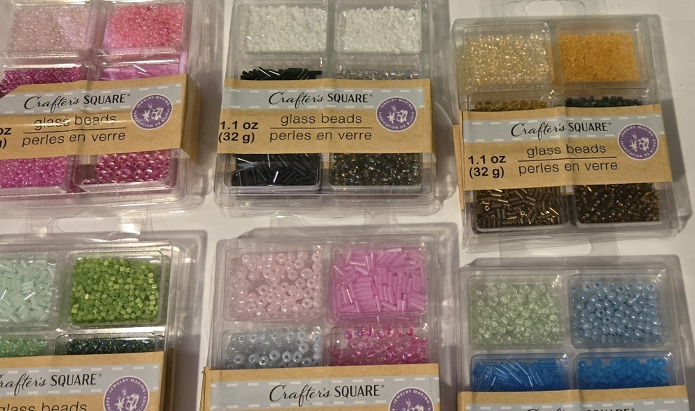 Crafter's Square Glass Beads Set